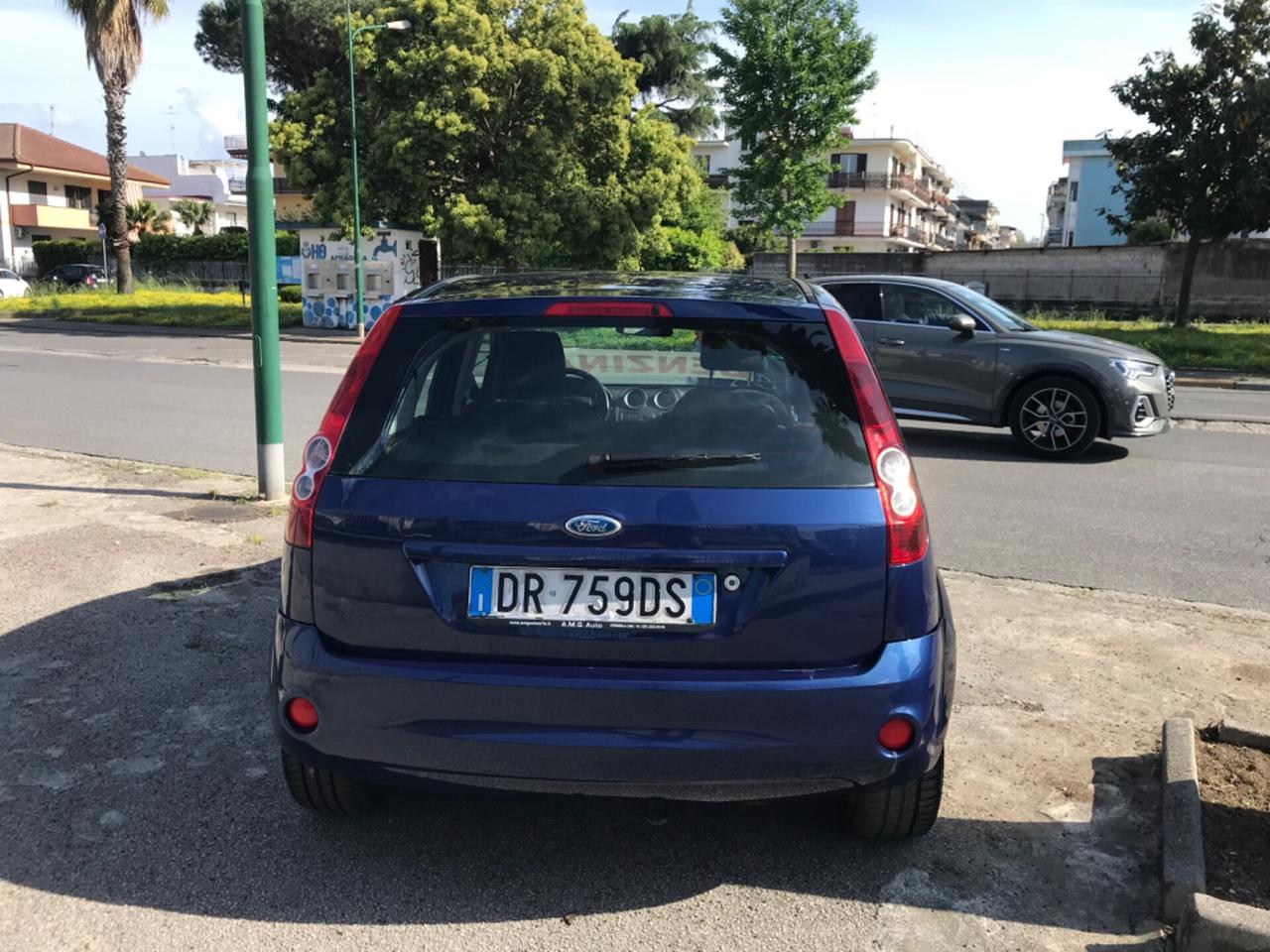 Ford Fiesta 1.2 16V 5p. Ghia UNICPROPRIET