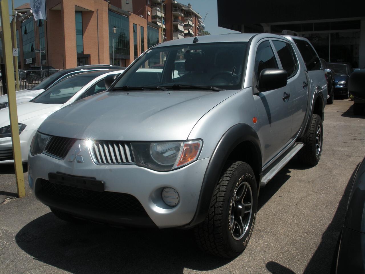 Mitsubishi L200 2.5 DI-D/136CV Double Cab Intense ''SAFARI''