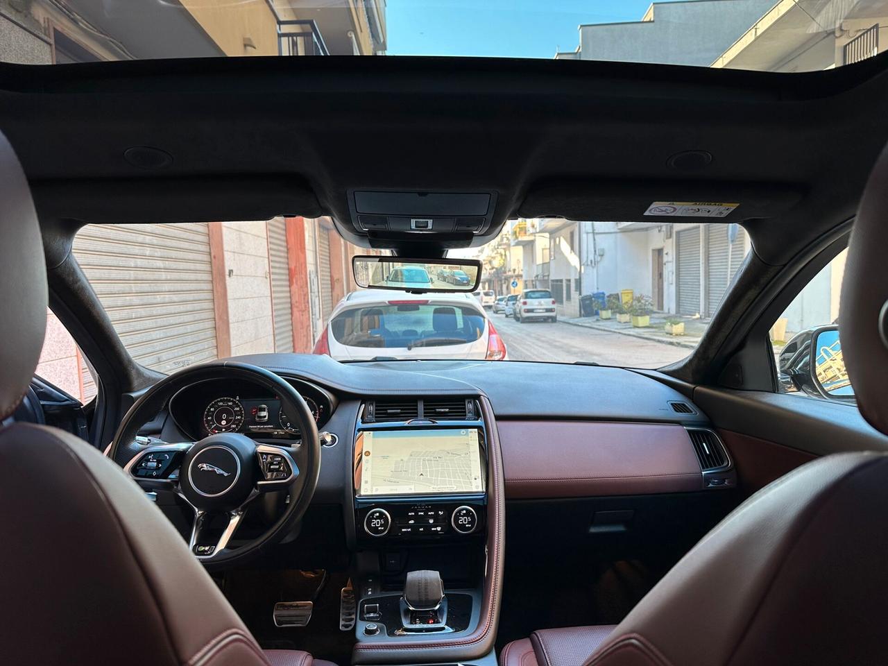 Jaguar E-Pace 2.0D 163CV AWD Auto R-Dynamic TETTO