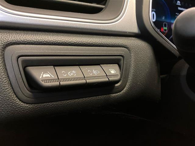 RENAULT Captur 1.6 E-TECH Plug-in Hybrid 160cv Techno Auto