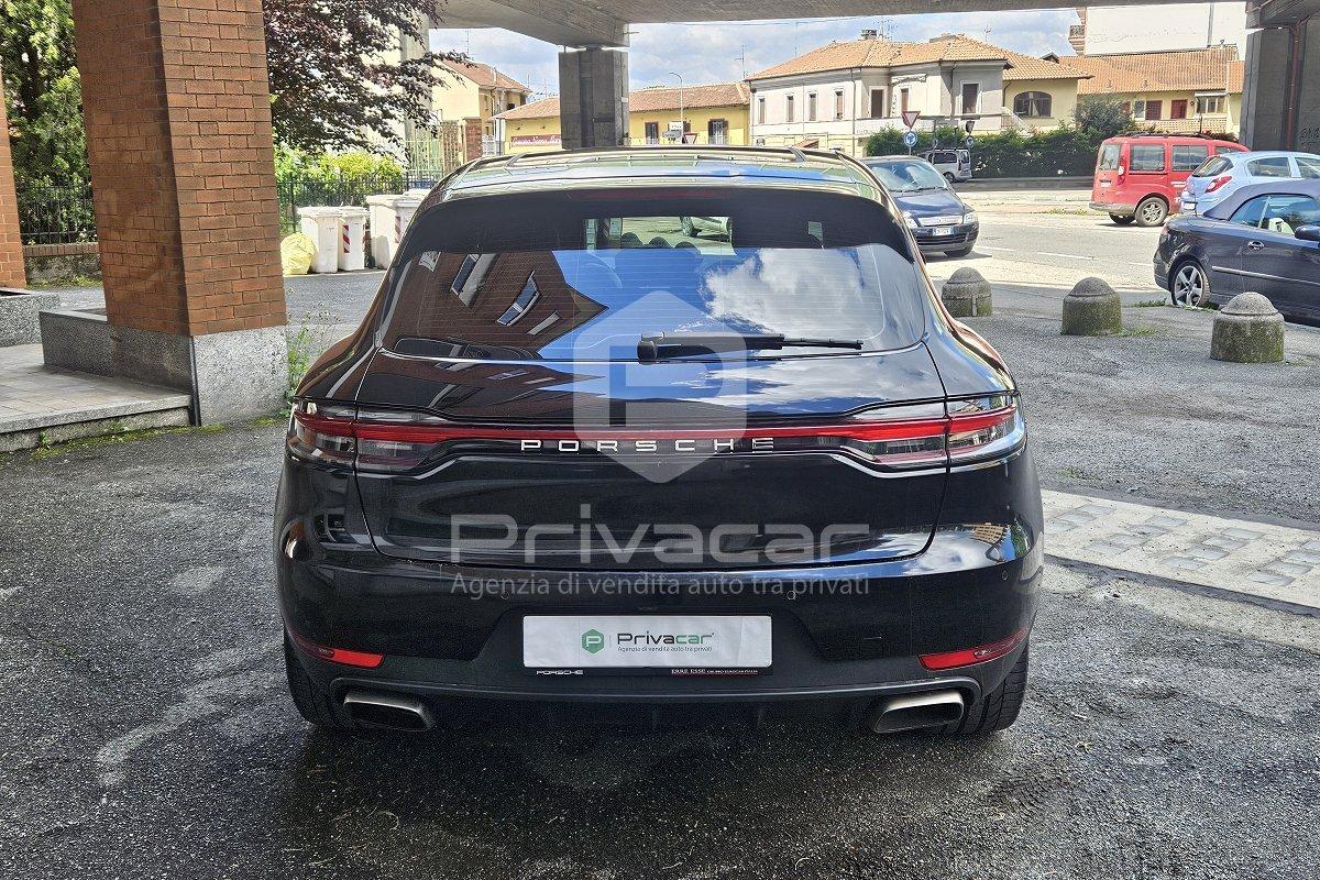 PORSCHE Macan 2.0