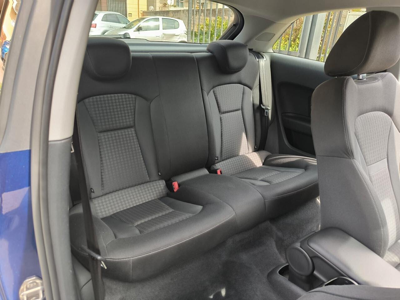 Audi A1 Ambition 1.6 Tdi Diesel 90cv 2013 FULL Euro5