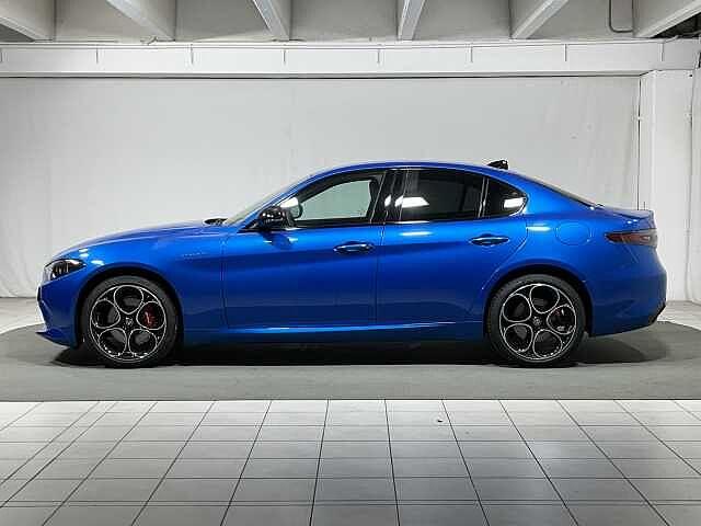 Alfa Romeo Giulia 2.2 Turbodiesel 210 CV AT8 AWD Q4 Veloce