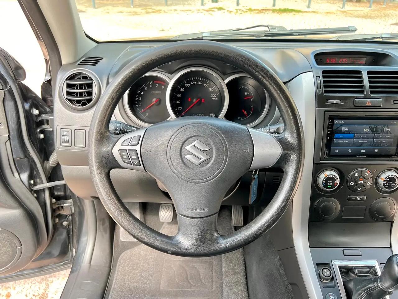 Suzuki Grand Vitara 3Porte 1.6 VVT 16V 106cv GPL