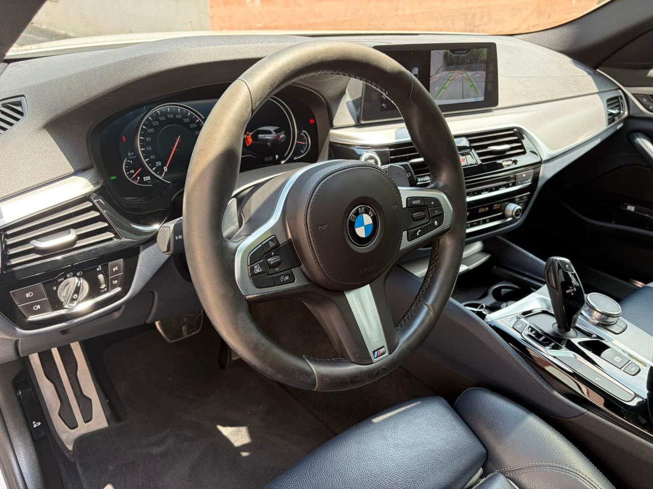 BMW 520d Xdrive Msport "MAI VISTA UNA SIMILE"