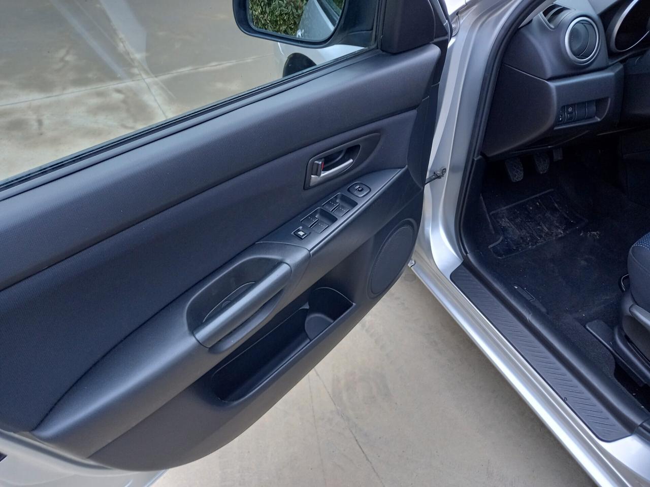 Mazda3 1.6 TD 16V 109CV Hot 77000 km