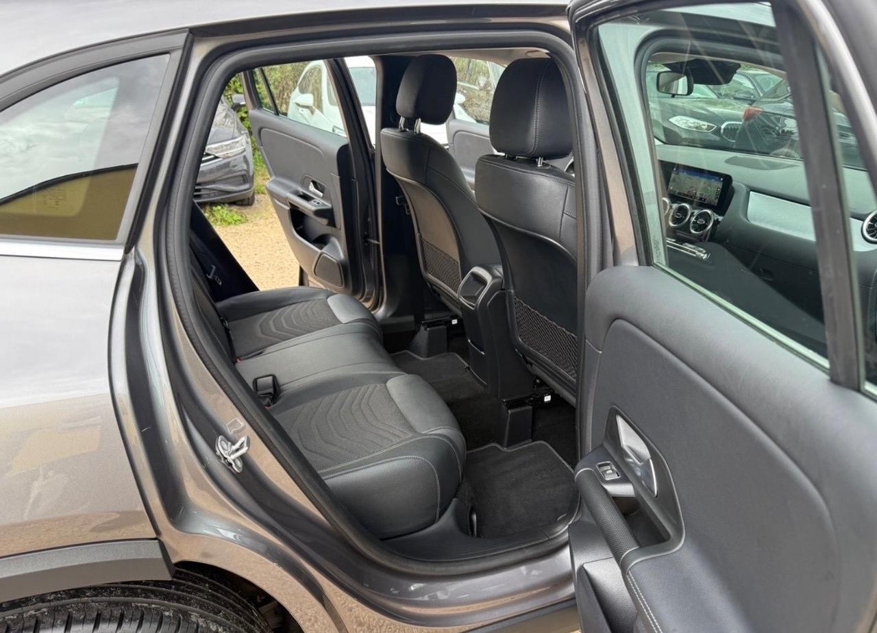 Mercedes-benz Gla 180d Automatic Sport