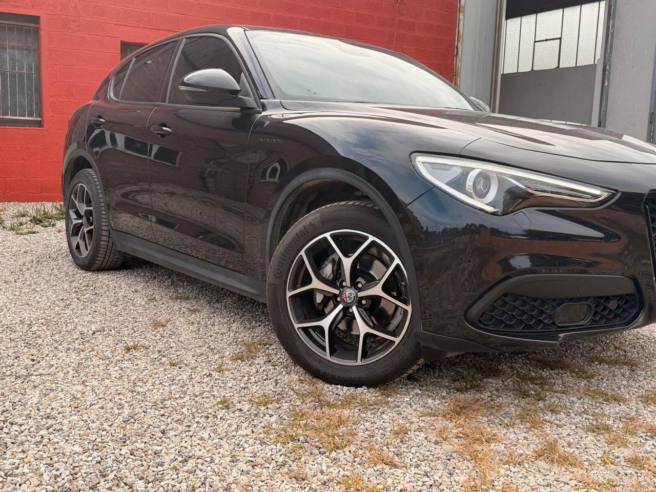 Alfa Romeo Stelvio 2.2 Turbodiesel 210 CV AT8 Q4 B-Tech