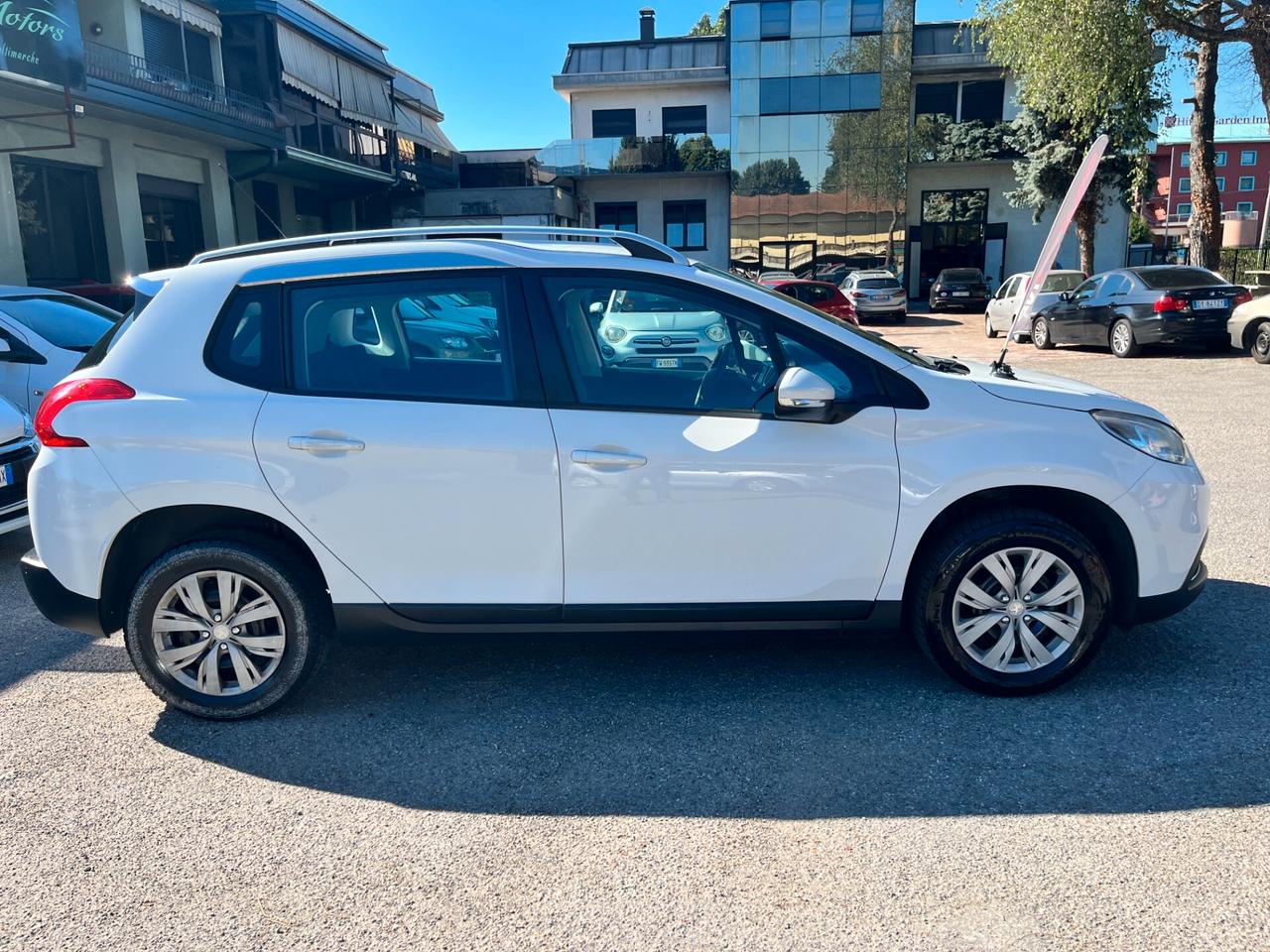 Peugeot 2008 PureTech 82 Active