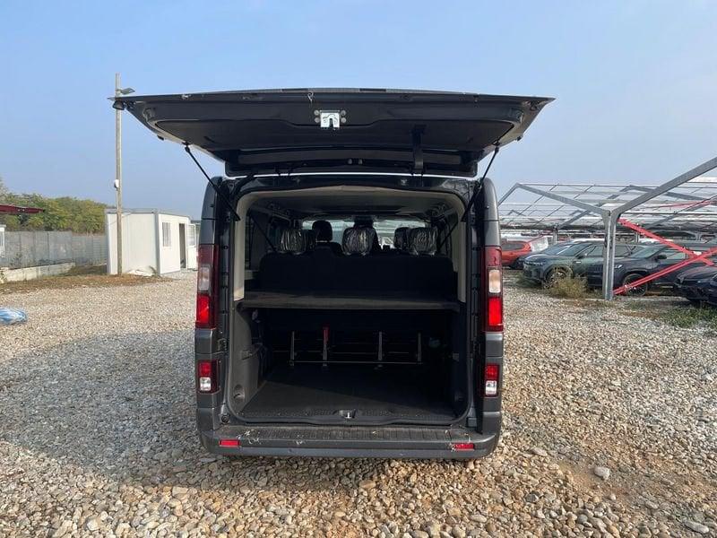 Renault Trafic passenger 2.0 Blue dci 150cv L2H1 Equilibre