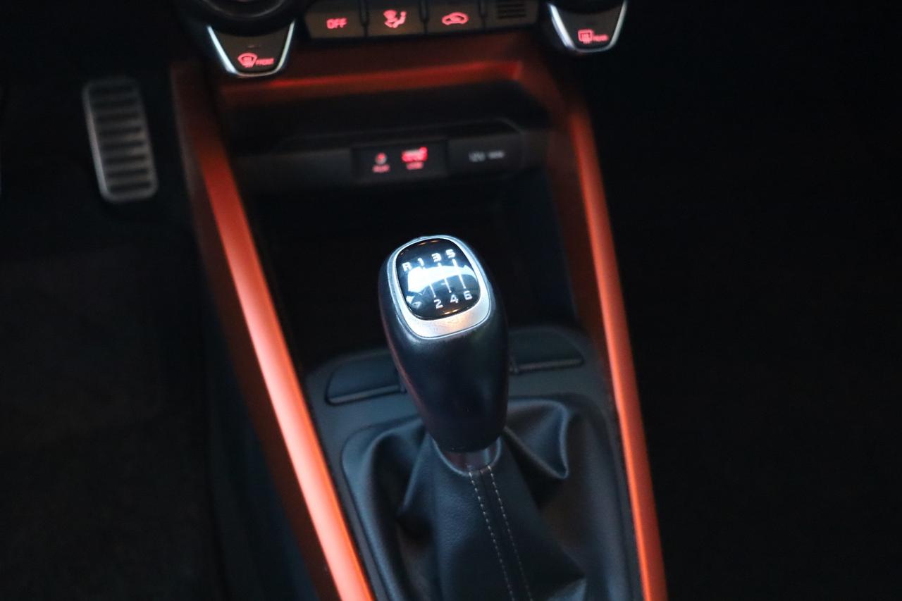 KIA STONIC ENERGY 1.6 110cv neopatentati