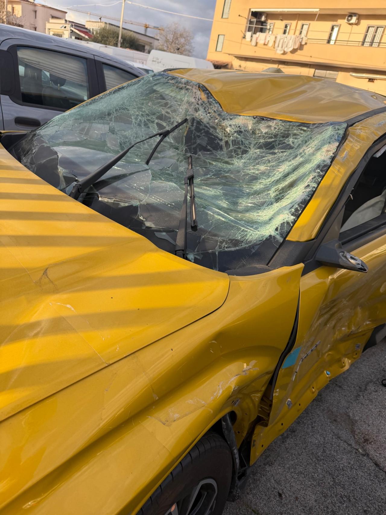 Jeep Avenger 1.2 Turbo 100 CV Summit