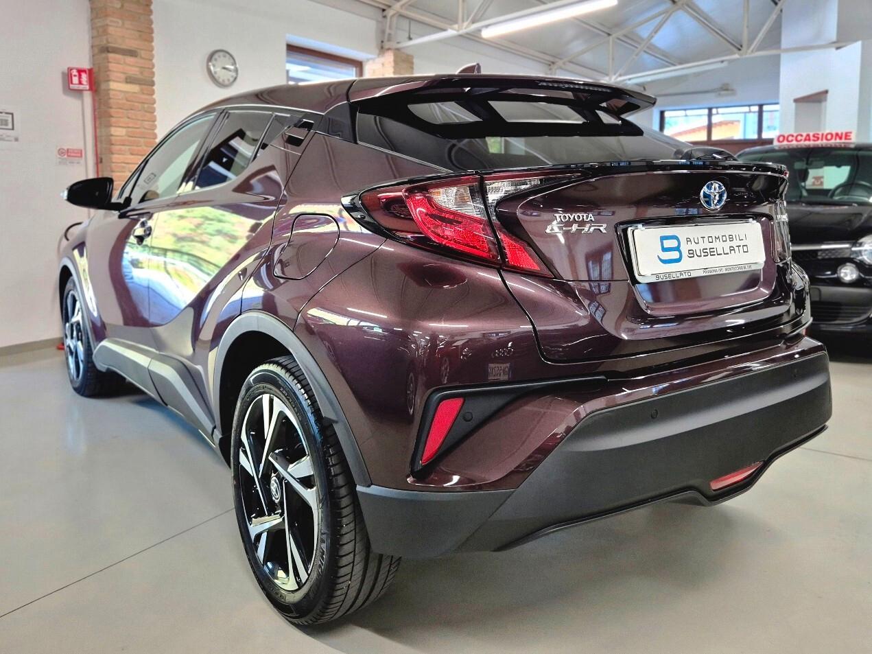 Toyota C-HR 1.8 Hybrid E-CVT Lounge