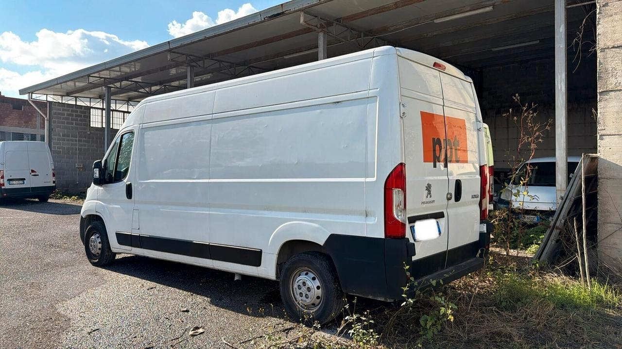 Peugeot Boxer MAXI 2.2HDI 140CV 2020