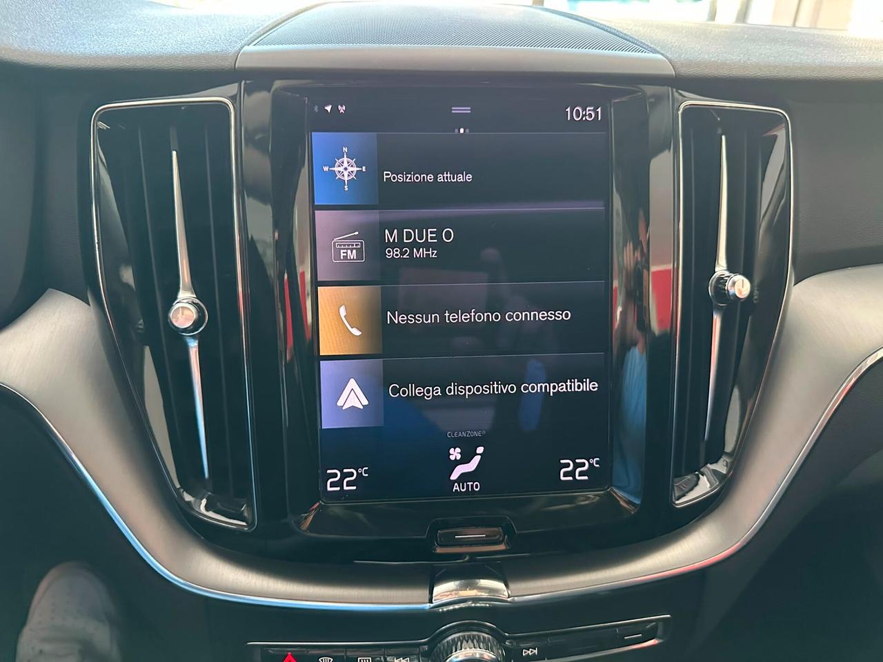 VOLVO XC60 T8 TWIN ENGINE AWD MOMENTUM