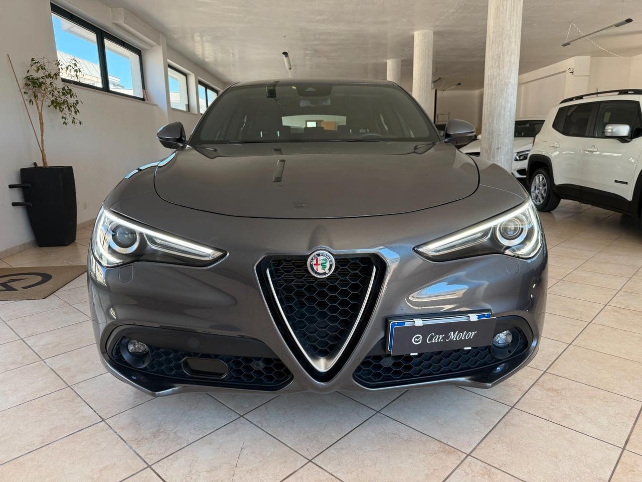 Stelvio 2.2 Turbodiesel 190 CV AT8 Q4 Business