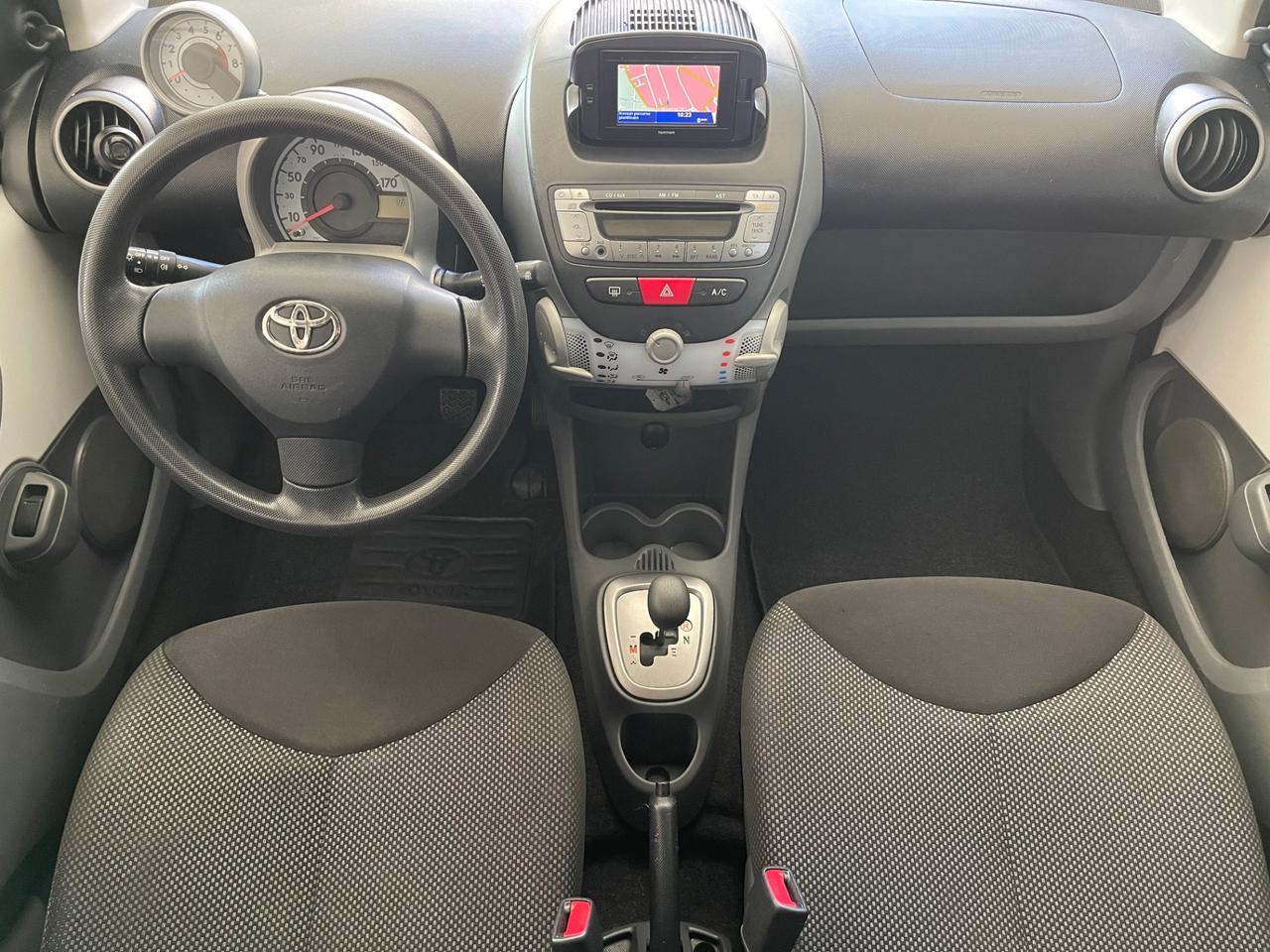 Toyota Aygo 1.0 12V VVT-i 5 porte Now Connect