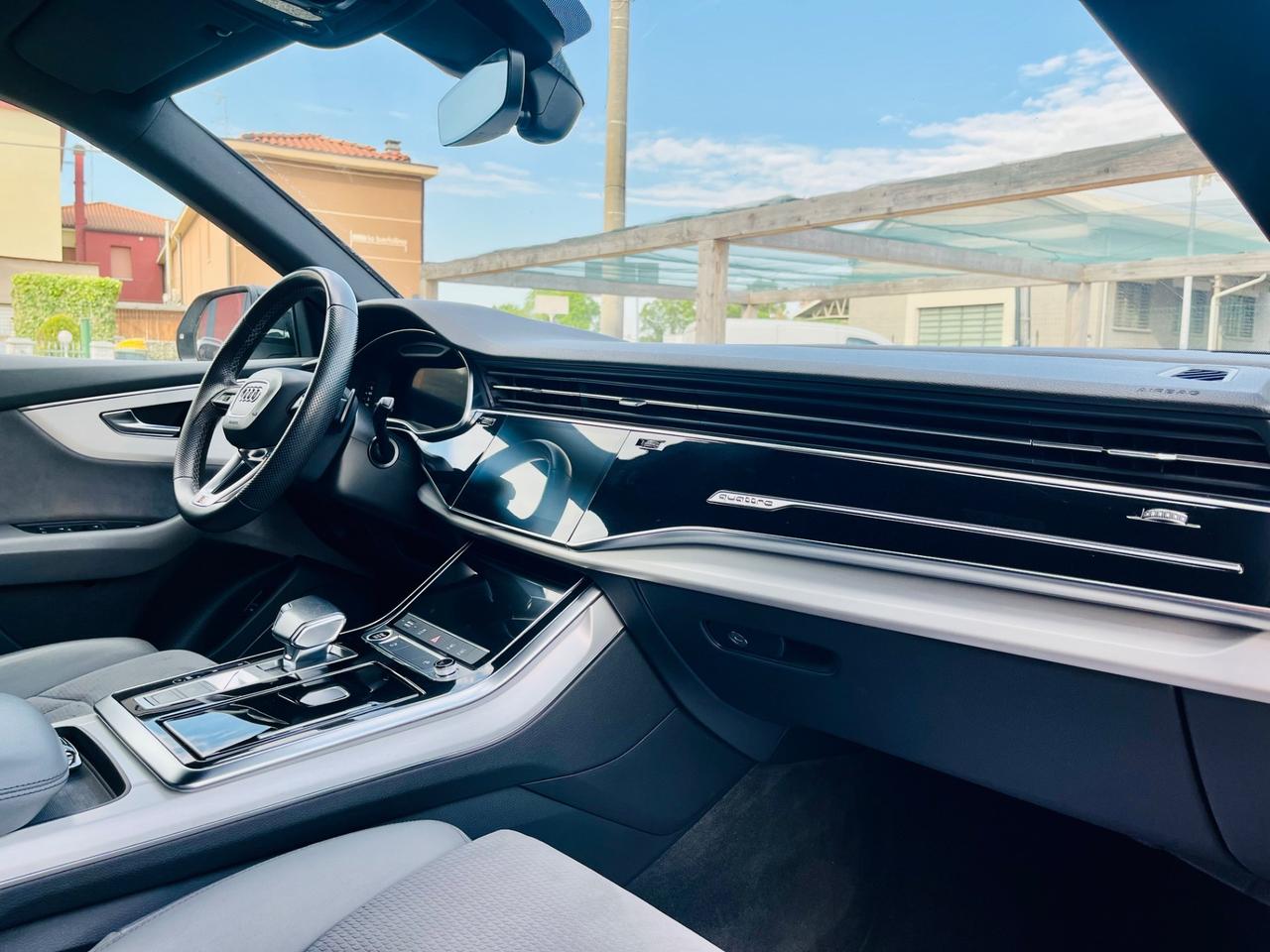 Audi Q8 50 TDI 286 CV quattro tiptronic Sport