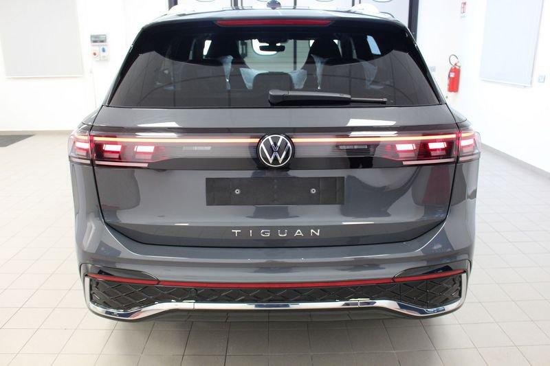 Volkswagen Tiguan 2.0 TDI 150 CV EVO SCR DSG R-Line