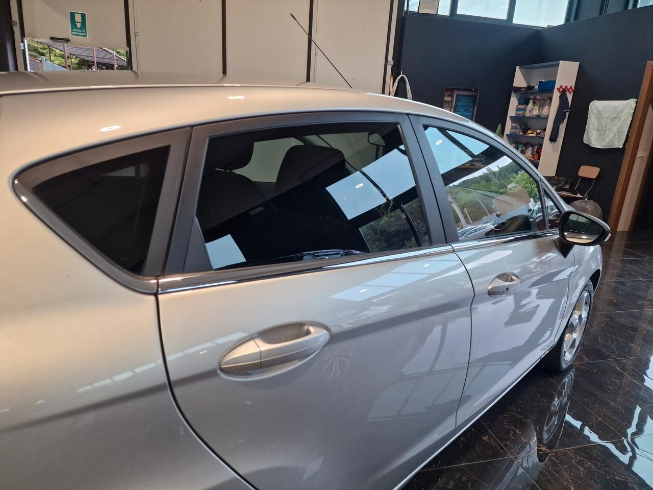 Ford Fiesta 1.4 b, AUTOMATICO GUIDABILE DA DISABILI.
