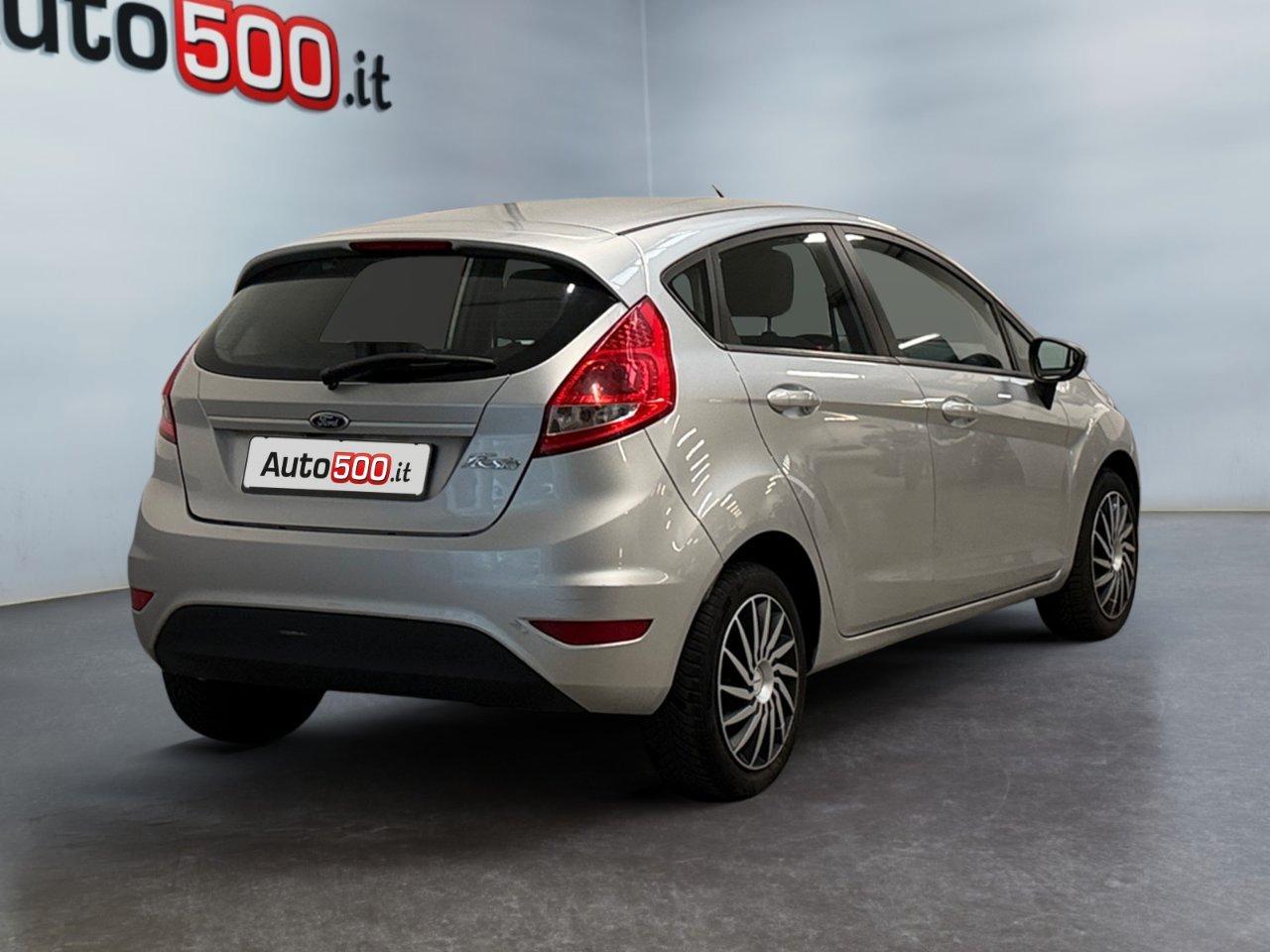 Ford Fiesta 5 Porte Fiesta 5p 1.2 16v + c/esp 82cv E5