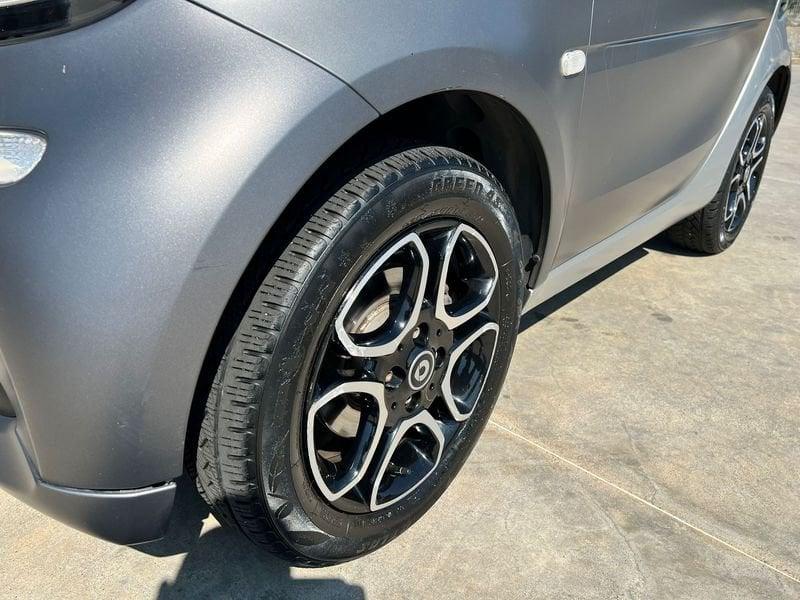 smart fortwo fortwo 90 0.9 Turbo twinamic Prime