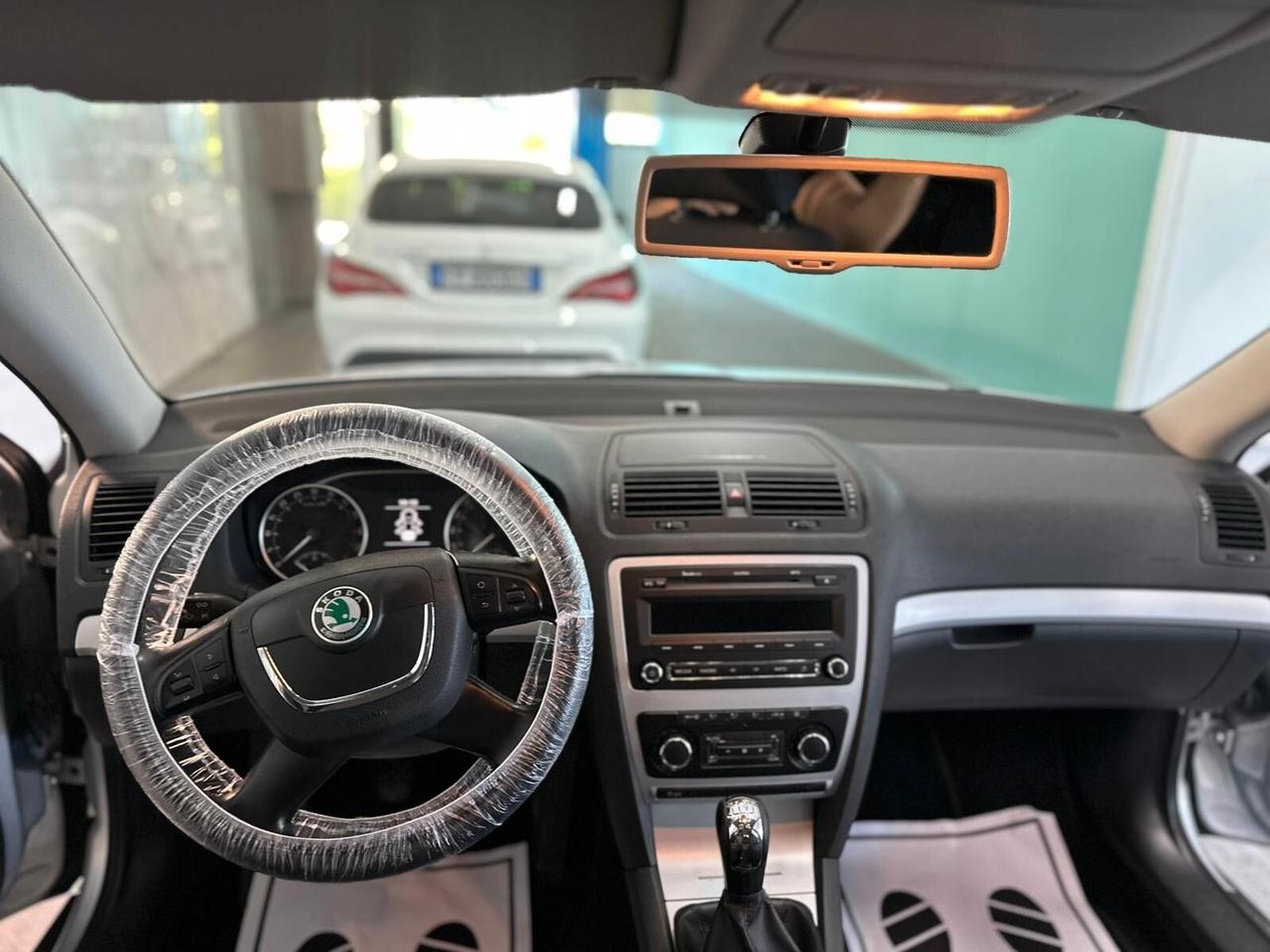 Skoda Octavia 1.6 TDI CR F.AP. Elegance