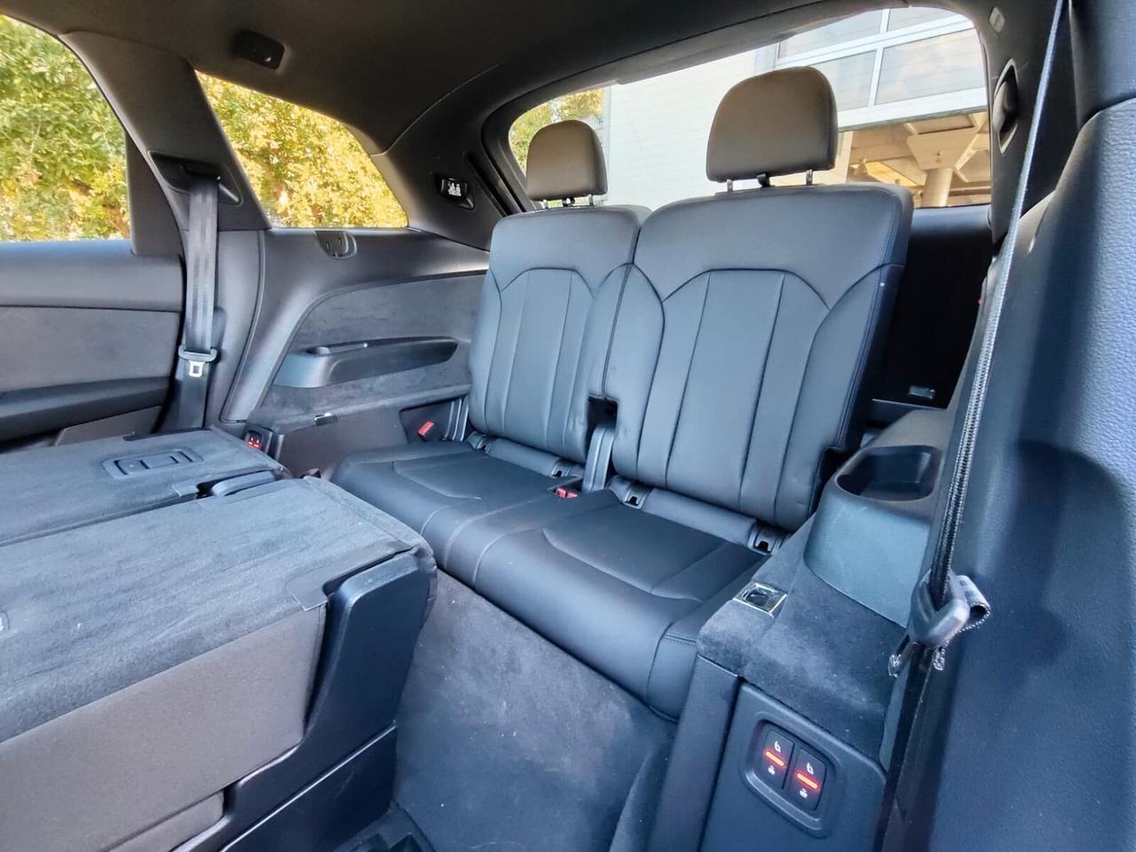 Audi Q7 SUV TDI 210 kW quattro tiptronic S line Edition