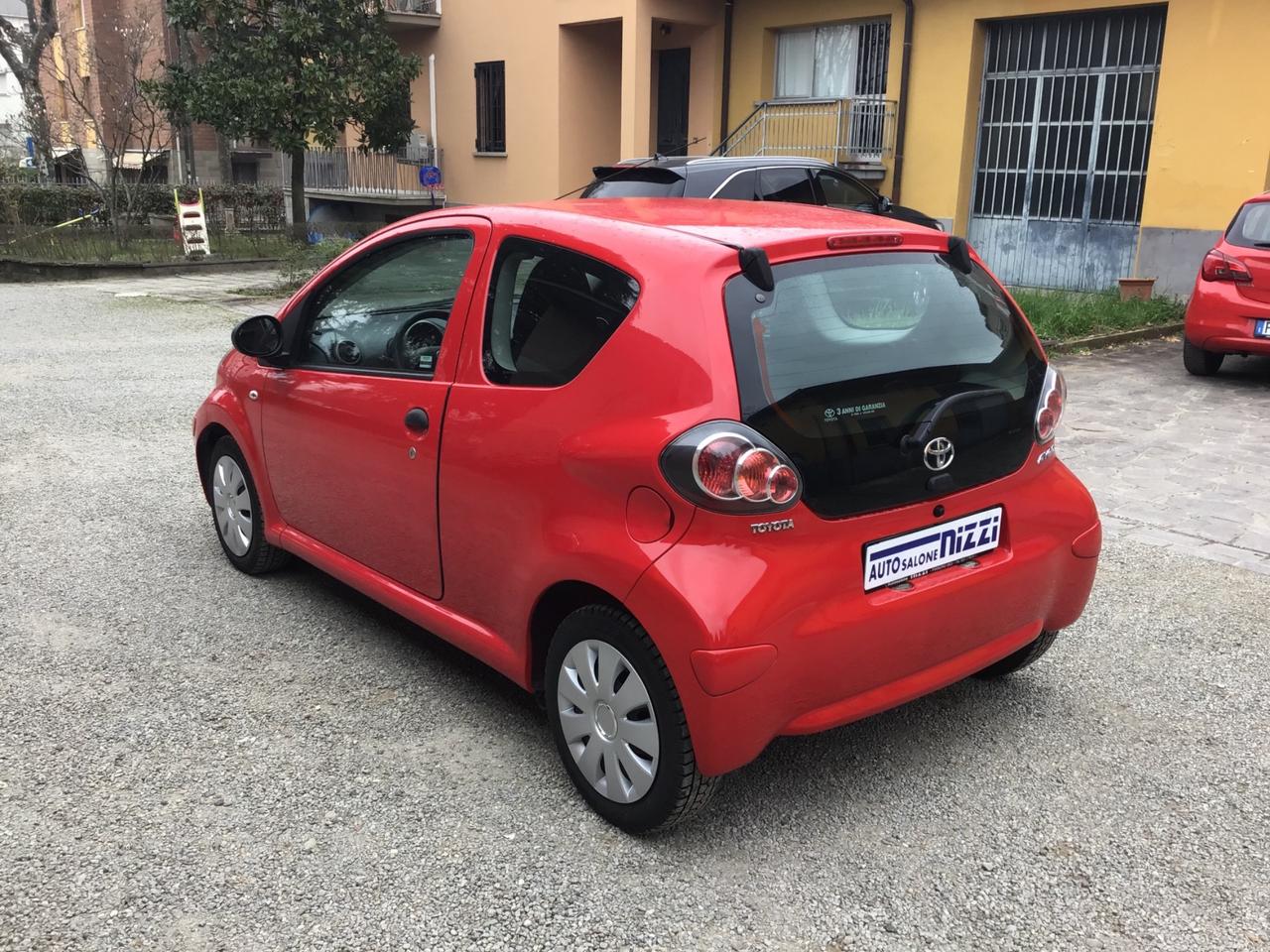 Toyota Aygo 1.0 12V VVT-i 3 porte Sol