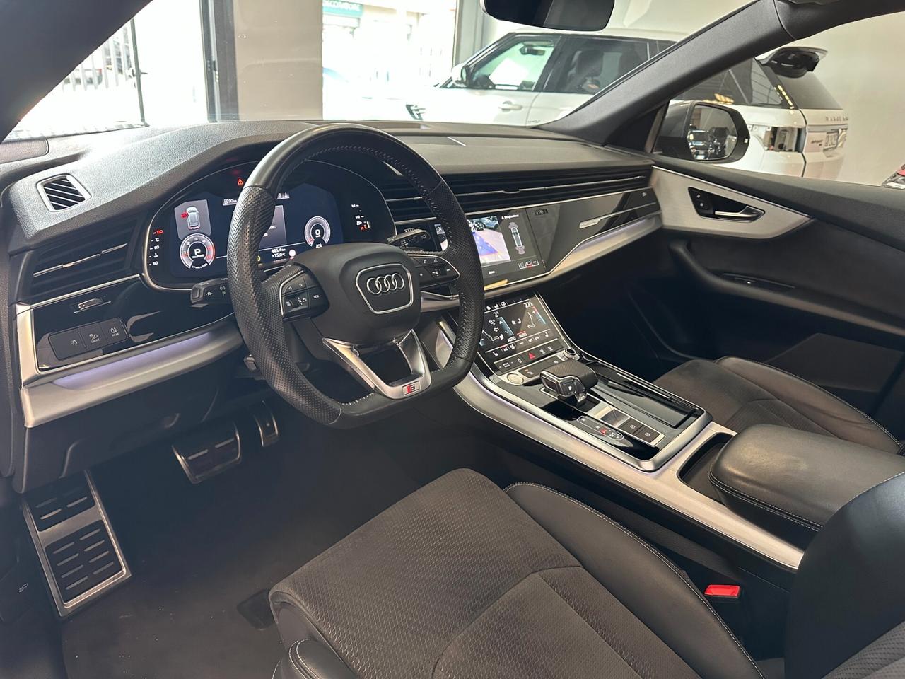 Audi Q8 50 TDI 286 CV quattro tiptronic Sline tetto apribile iva