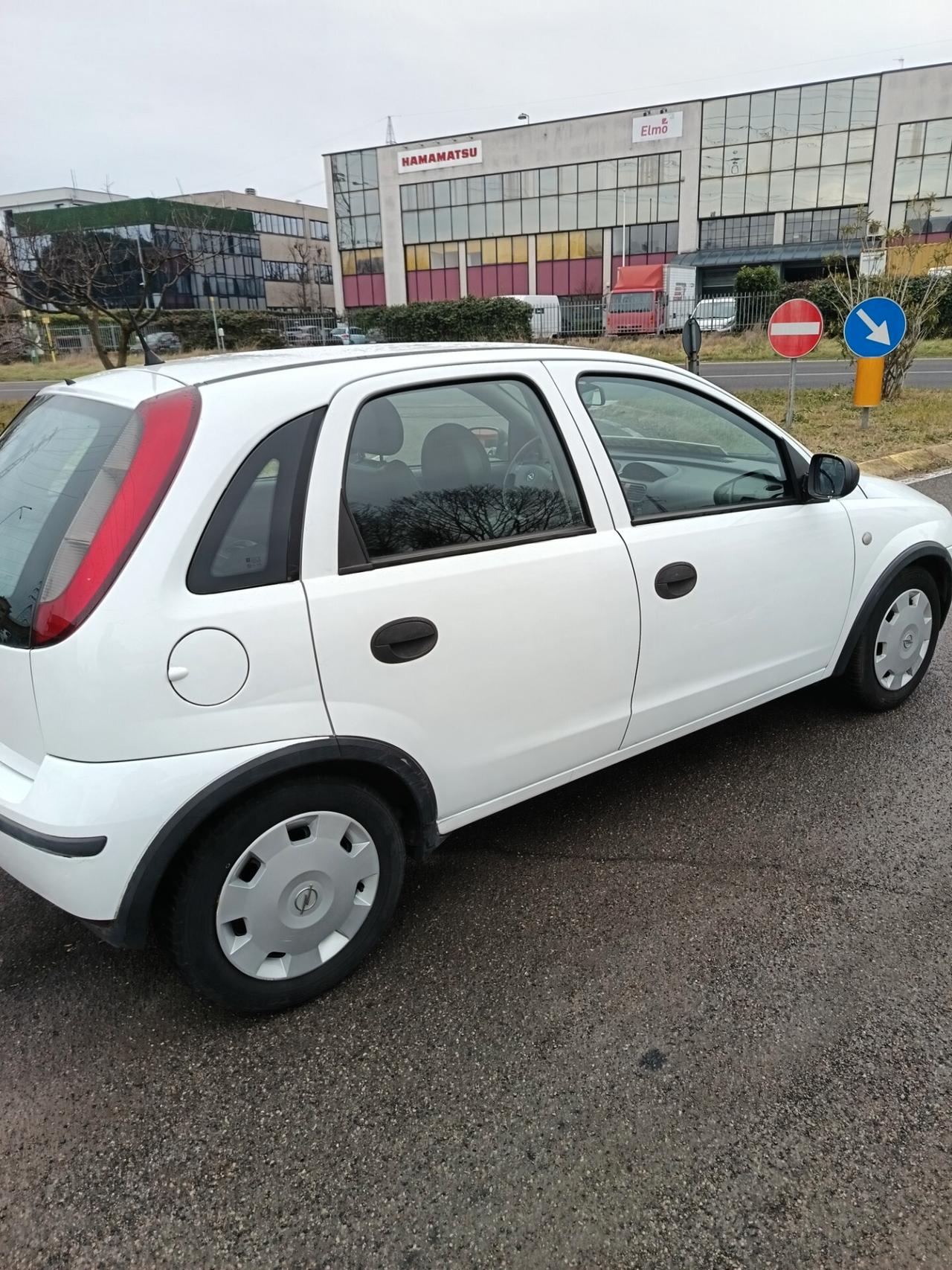 Opel Corsa 1.0i 12V cat 5 porte Club