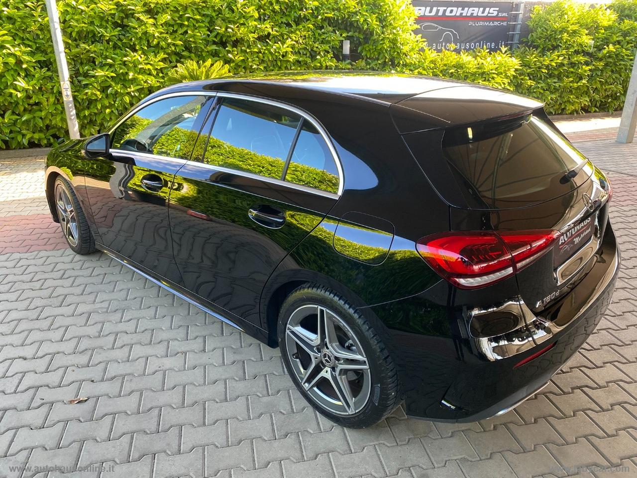 MERCEDES-BENZ A 180 d Automatic Premium
