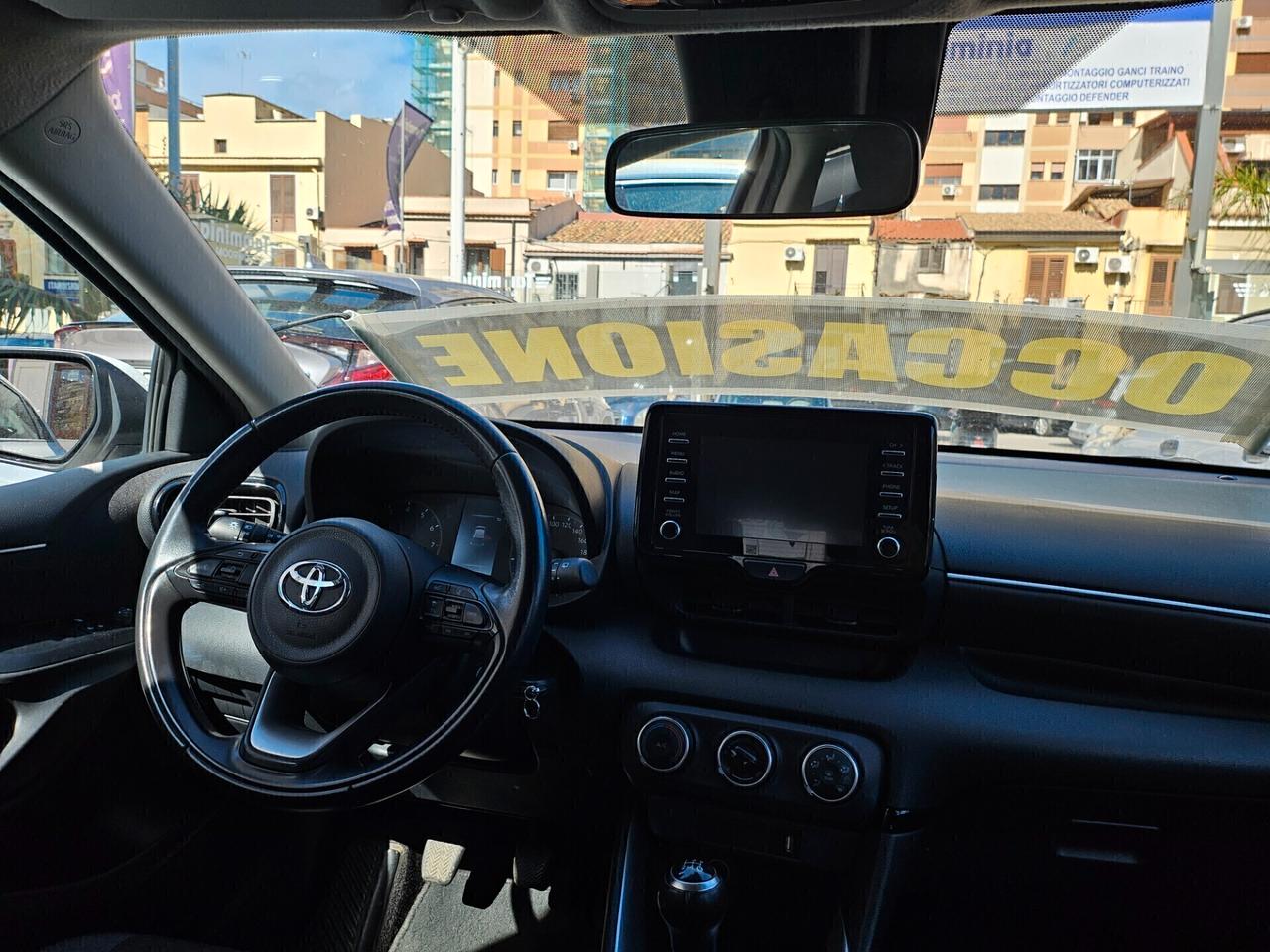 Toyota Yaris 1.0 5 porte 07/2022