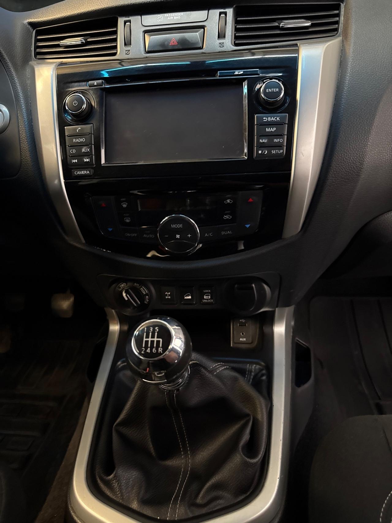 Nissan Navara 2.3 dCi 4WD King Cab N-Connecta