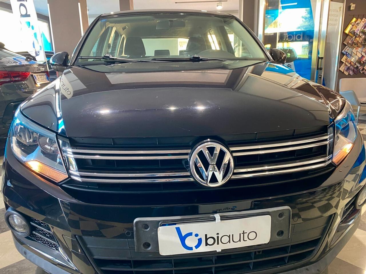 Volkswagen Tiguan 2.0 TDI 140cv Sport & Style-2012