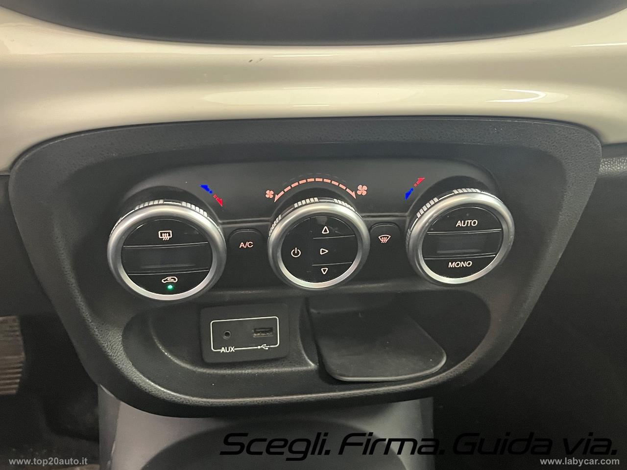 FIAT 500L 1.6 MJT 105 CV Trekking|TETTO APRIBILE PANORAMICO