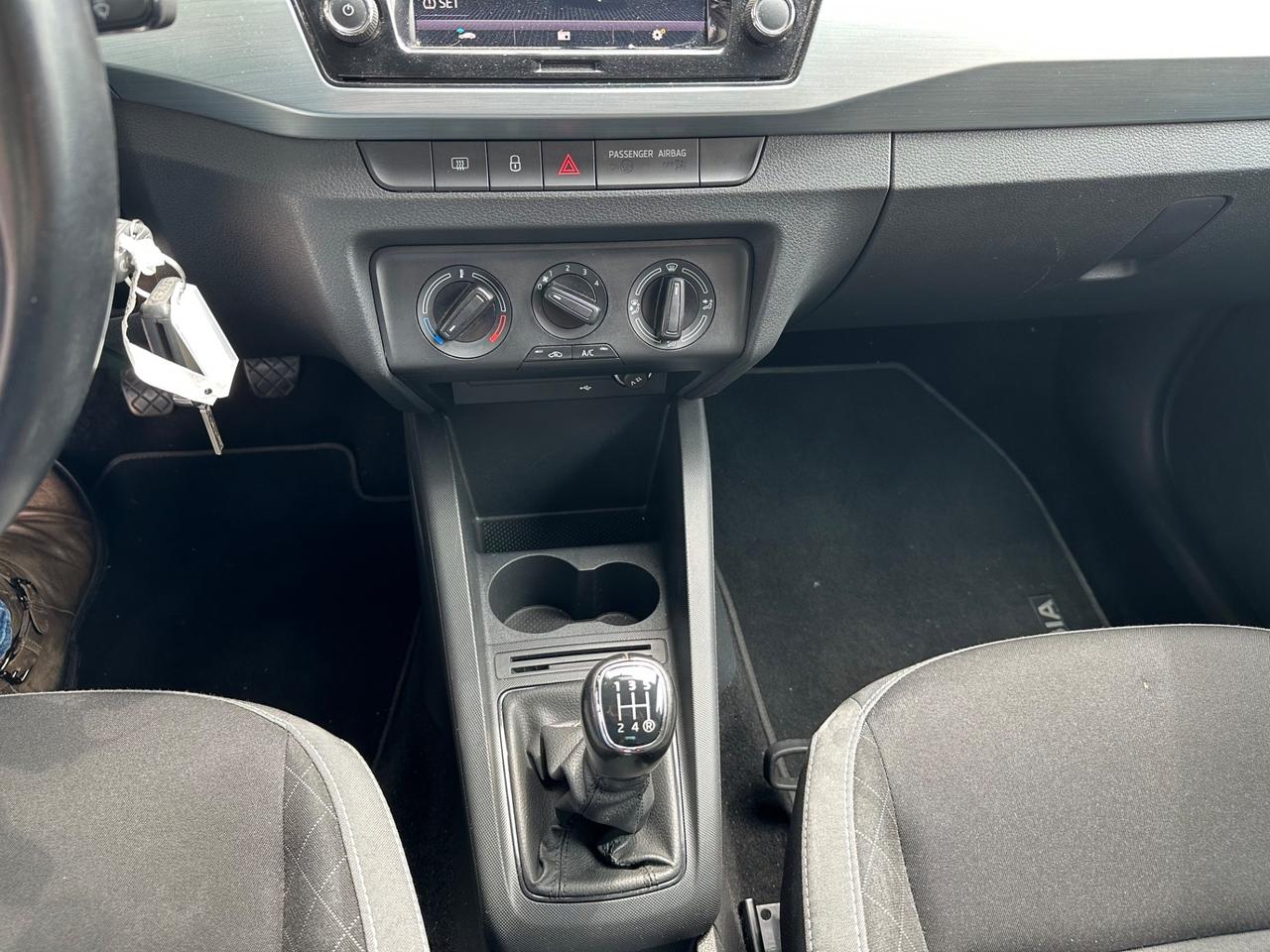 Skoda Fabia 1.0 MPI 60 CV Twin Color Nero