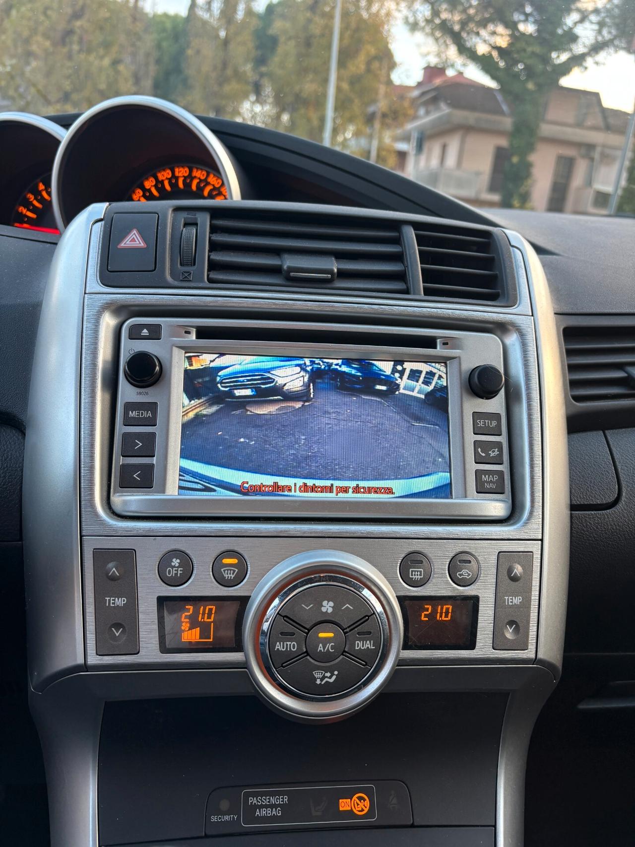 Toyota Verso 1.6 7 POSTI NESSUN VINCOLO