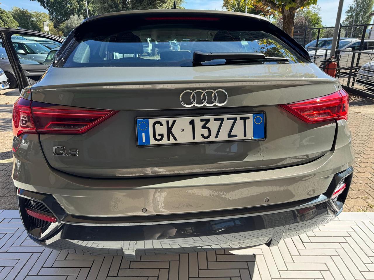 Audi Q3 SPB 35 TFSI S tronic Business Plus