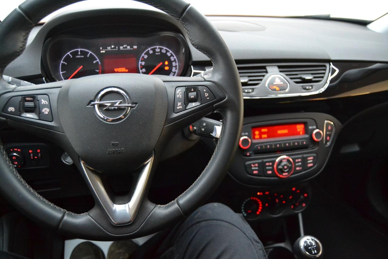 Opel Corsa 1.2 5 porte 120 Anniversary