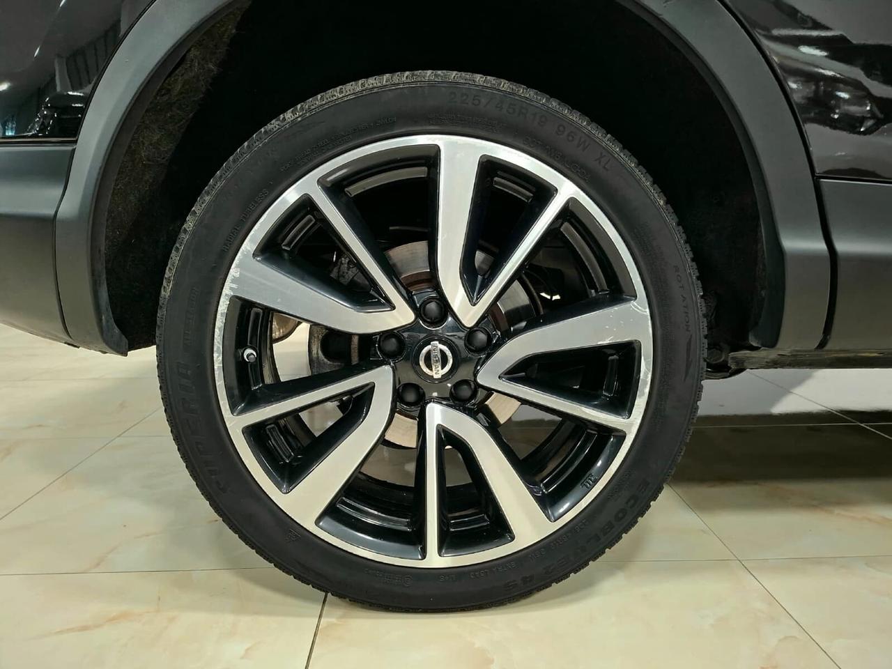 Nissan Qashqai 1.5 dCi 110cv Tekna 2015