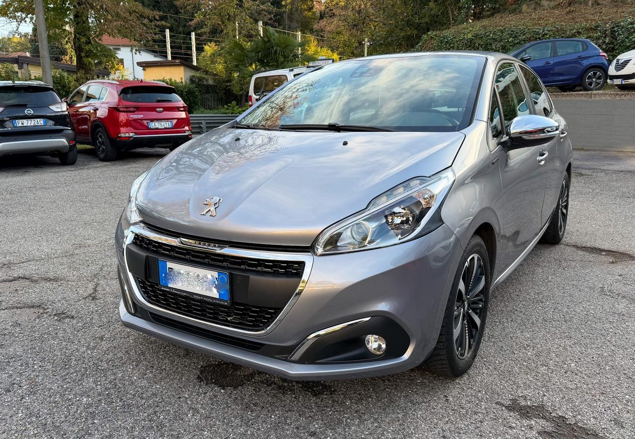 Peugeot 208 PureTech 82 5 porte Allure