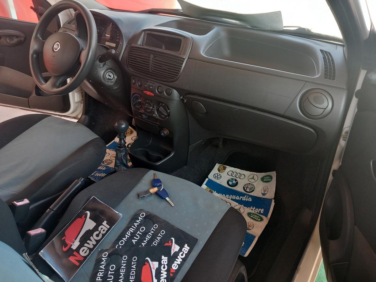 Fiat Punto 1.2 3 porte Active