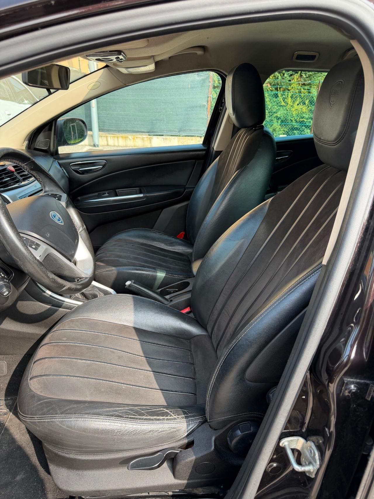 Lancia Delta 1.4 Gpl - NEOPATENTATI - 12 MESI DI GARANZIA -