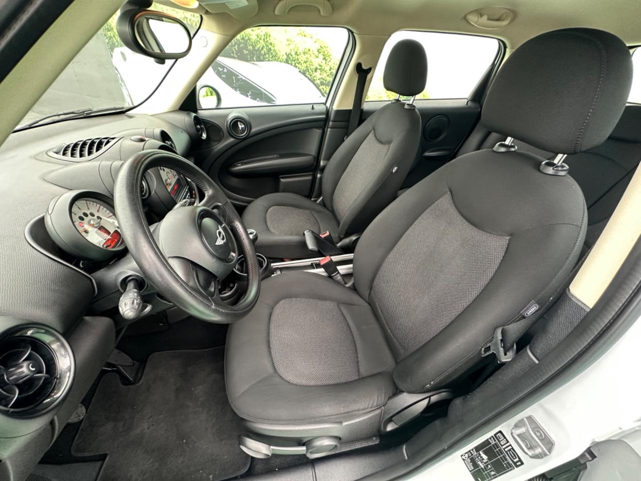 Mini Countryman 1.6 Cooper D 112cv Business 2014