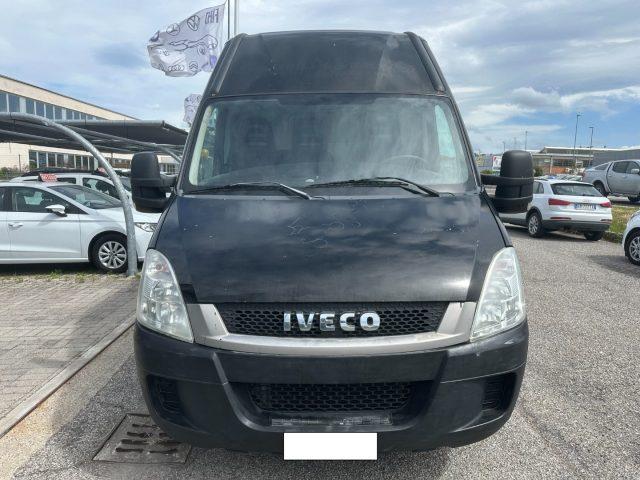 IVECO Daily 35S14 L2-H2 3.0 140CV Furgone