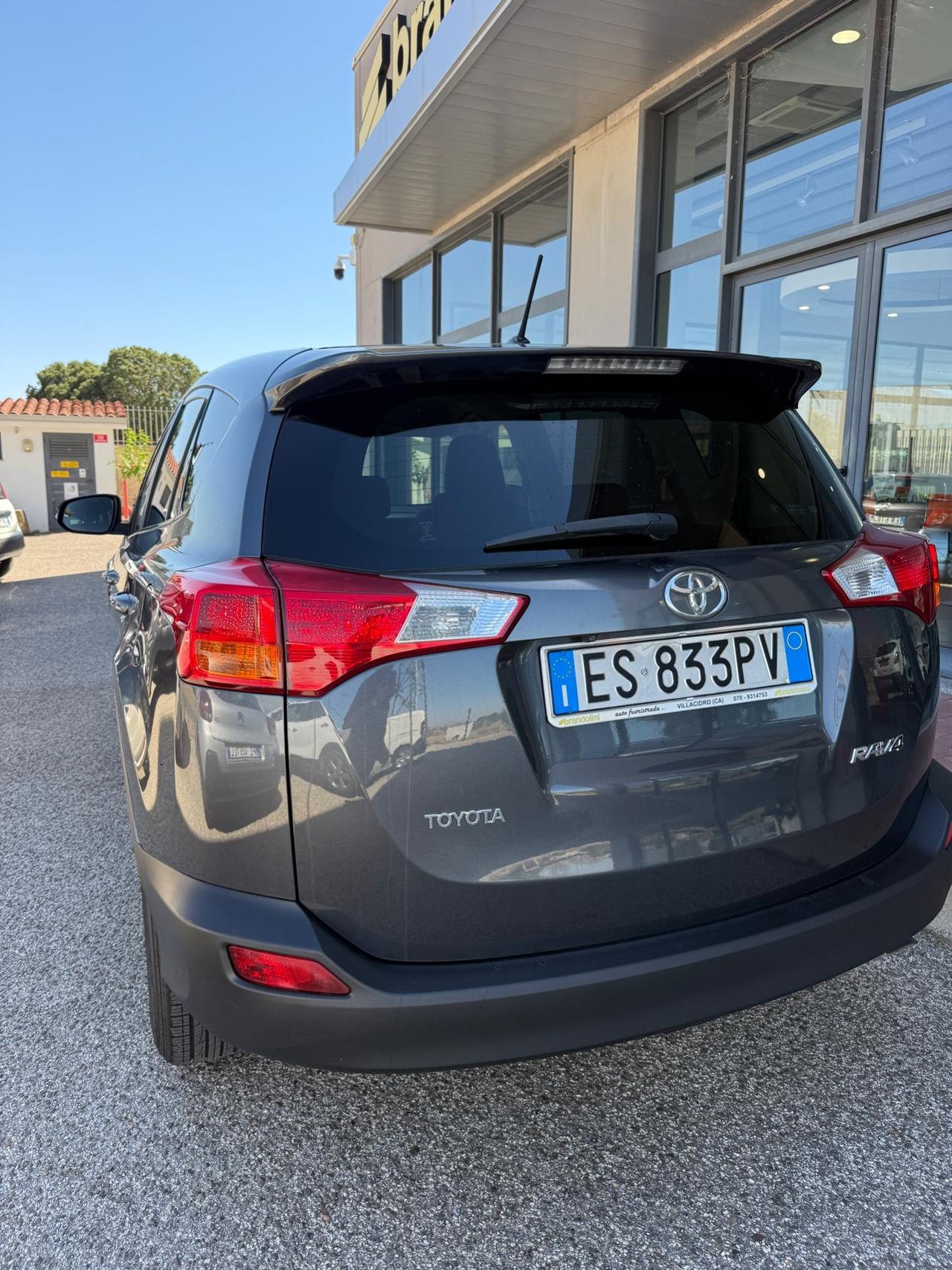 Toyota RAV 4 RAV4 2.0 D-4D 2WD my14"