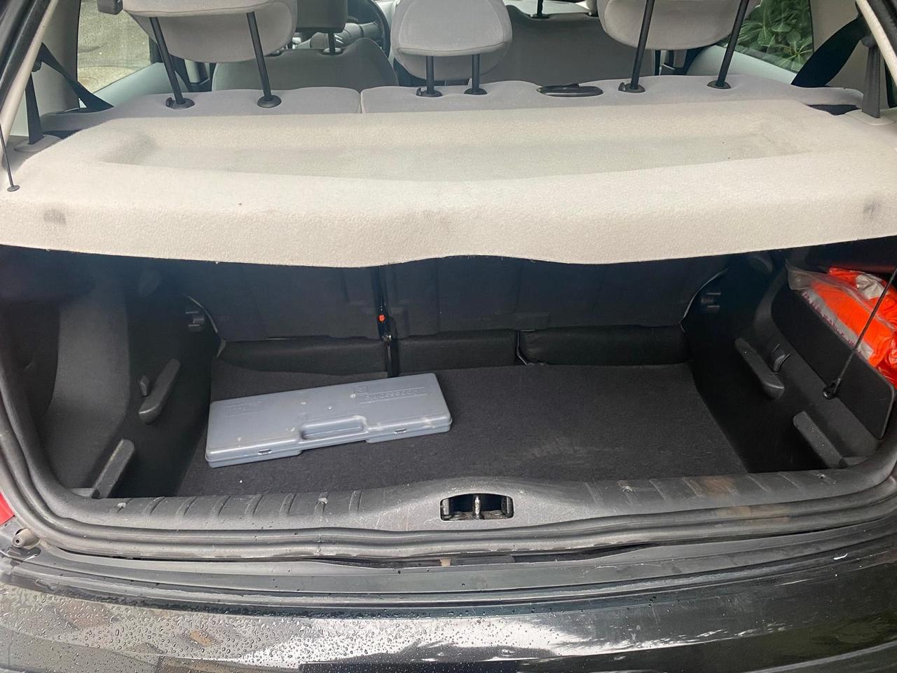 CITROEN C3 1.1 SOLO 110000 KM UNICO PROPRIETARIO