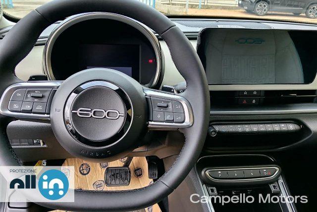 FIAT 600 600 1.2 Hybrid 100cv La Prima