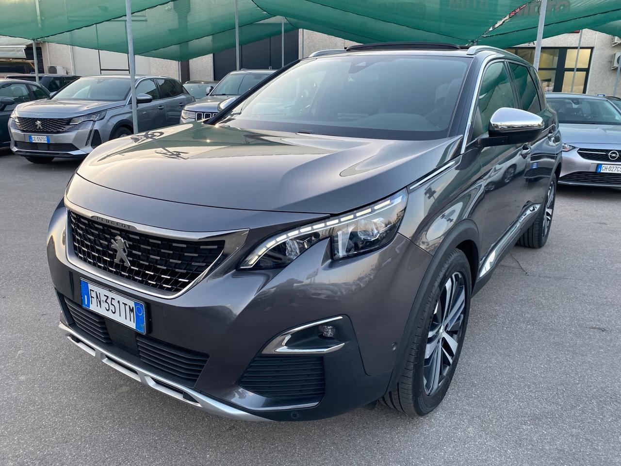 Peugeot 5008 GT PACK 2.0 180 Cv 7POSTI TETTO APRIBILE Full